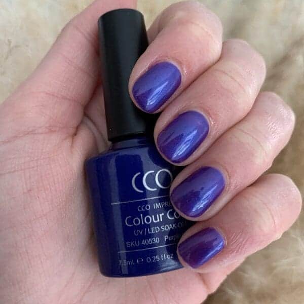 Mooi paars gelakte nagels "Purple Purple" van CCO met