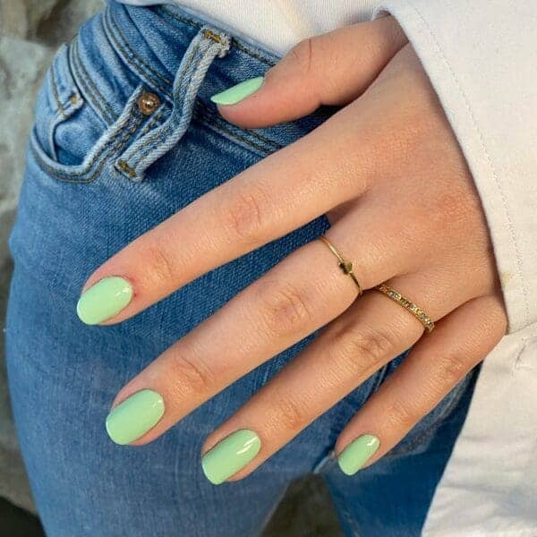 Mint groen gelakte gellak nagels "Mint Convertible" van CCO