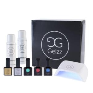 Starterspakket gellak van Gelzz met 3 flesjes gellak, een uv/led lamp, basecoat, topcoat, cleanser & remover